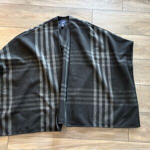 Gap Poncho Open Sweater